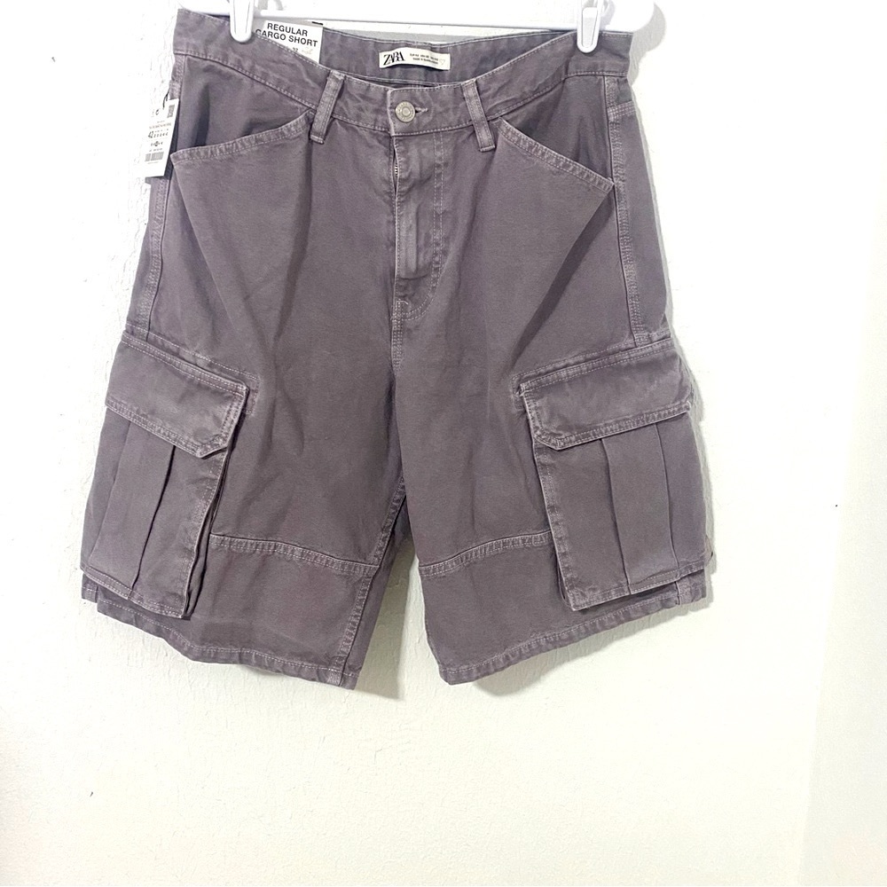 ZARA Men’s Regular Cargo Denim Shorts Light Purple Size 32 Hits Above Knee NWT
